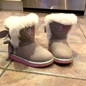 Juicy Couture toddler boots